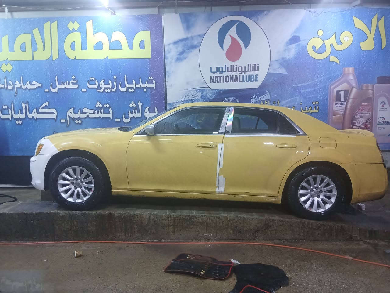 سلام عليكم بيع فقط سياره موديل ١٣بسمي سياره بيه منضومه مال غاز تانكي ابو١٠٠ صدره خير من الله عربانه شدله مال١٨ مكينه وكير طبكه كمله شادهن تخم تايرات سياره خطه بغداد موصل شادله كواتم مال تفصيخ عارضه 135وبيه مجال خاص ماجاوب خابرني وتدلل *********** مكان بغداد
