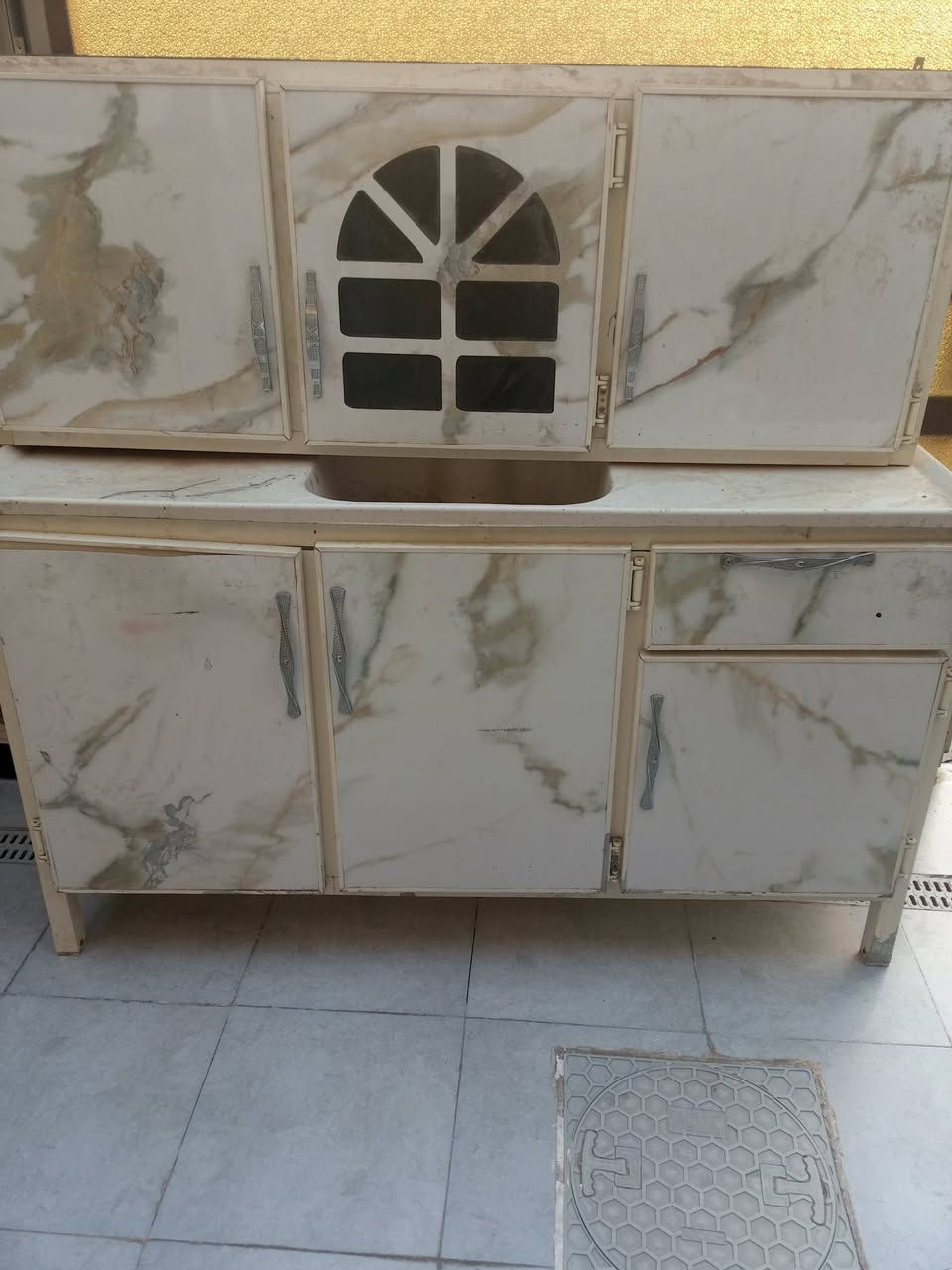 غراض منزلية البيع عنوان حفرية اكو توصيل(***********)
