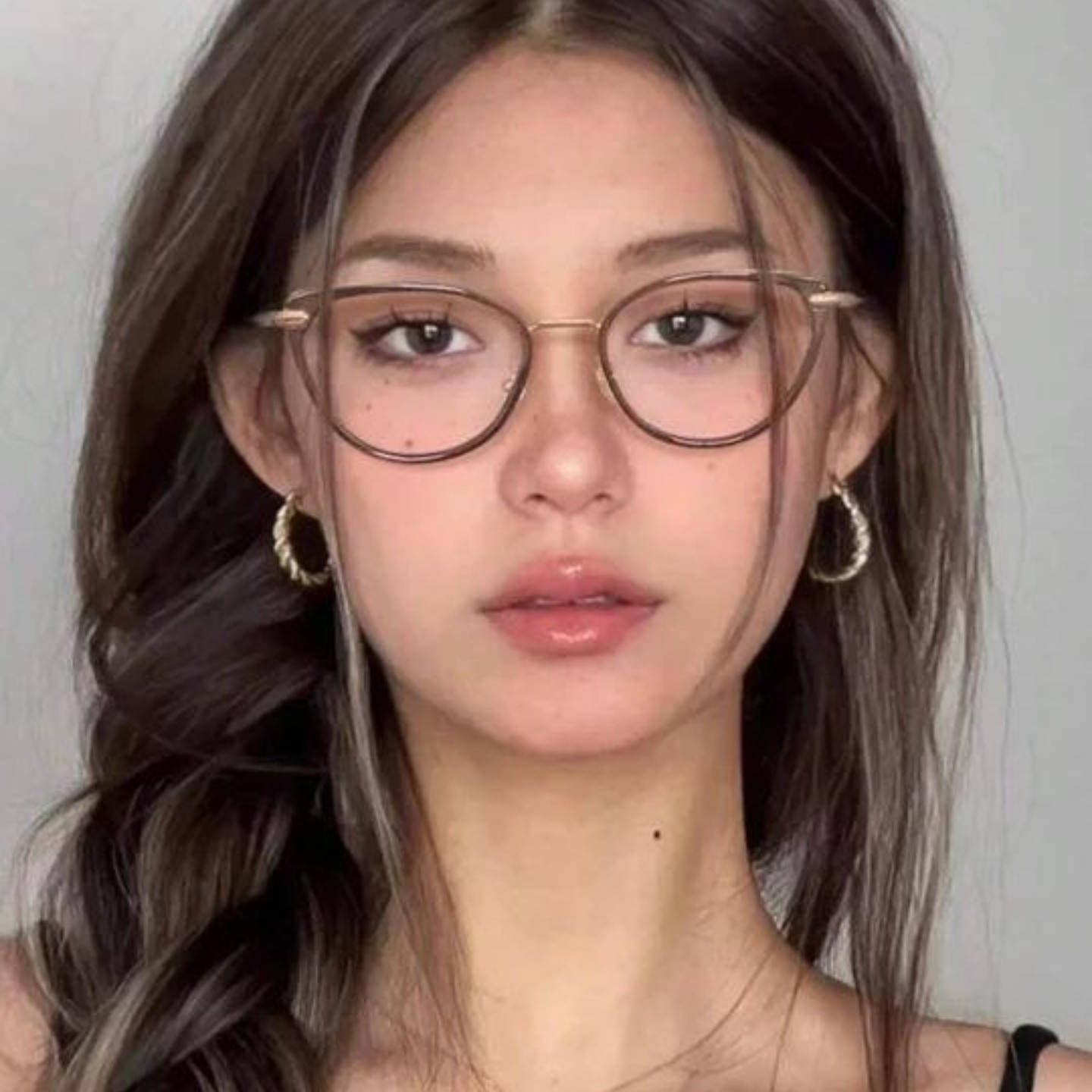 كمل اناقتج للعيد بأحلى اكسسوارات  ومكياجات
الحمرة باكثر من لون قوالب ايلاينر طوق شعر هايلايتر قلم لرسم الحواجب وتحفيه لفرش مكياج  نظارات كلشي متوفر عدنه 
#اكسبلور_فولو #اكسسورات_شنطةساعات_كبك_باقات_ورد_طقوم_رجاليه_ونسائيه_استشور_فير_تغليف_هدايا_هدايا_حفلاyoفuت #انستقرام #ملابس #ملابس


**إذا كنت صاحب هذا الإعلان وتريد حذفه لأي سبب، رجاءا أرسل رسالة إلى الدعم الفني**