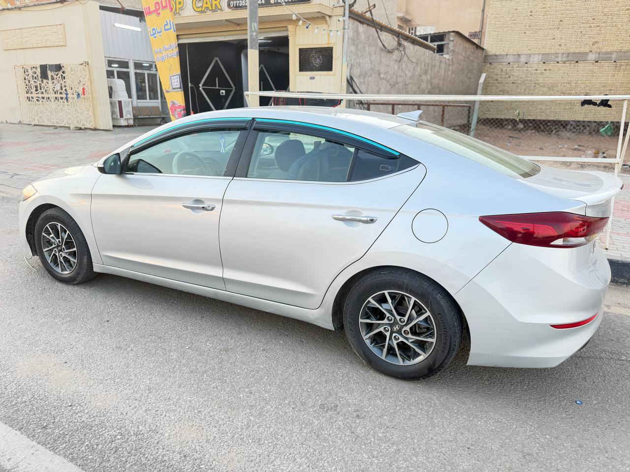 السلام علكيم الانترة ١٧ وراد امريكي حادثة خاملغ امامي فقط والبنيد بي كلير باقي كفالة عامة سيارة حلوة مال جناي ماشية ١٠٨رقم كربلاء باسمي شخصيأ سيارة فول موصفات
بصمة 
اشارة ترحيب 
كشنات جلد تدفئة تبريد
ايكوو
نظام سبورت
رادار امامي وخلفي 
كامرة 
شاشة كبيرة 
حساسات خلفية امامية 
بصمة جنطة
داخل لونين اسود ورصاصي
مكان سيارة بابل
***********
