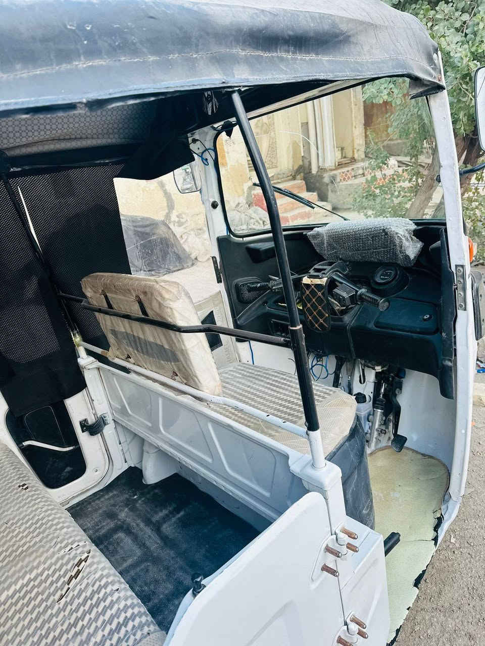 السلام عليكم تكتك للبيع 21شهر 11 مكانه رفاعي لاستفسار ***********
