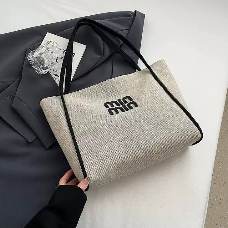 ✨ وصل الجديد ✨

💼 بيج الجنط النسائي
موديلات ترند ✨ جودة عالية وأناقة تخبل

🔥 أسعار منافسة
🔥 مناسب للتاجرات وإعادة البيع
🔥 توصيل متوفر

⚠️ الكمية محدودة جداً

📲 الحجز واتساب:
***********

📲 قناة التليجرام:
https://t.me/dhjffxg

✨ لا تفوتين الفرصة — احجزي هسه ✨
