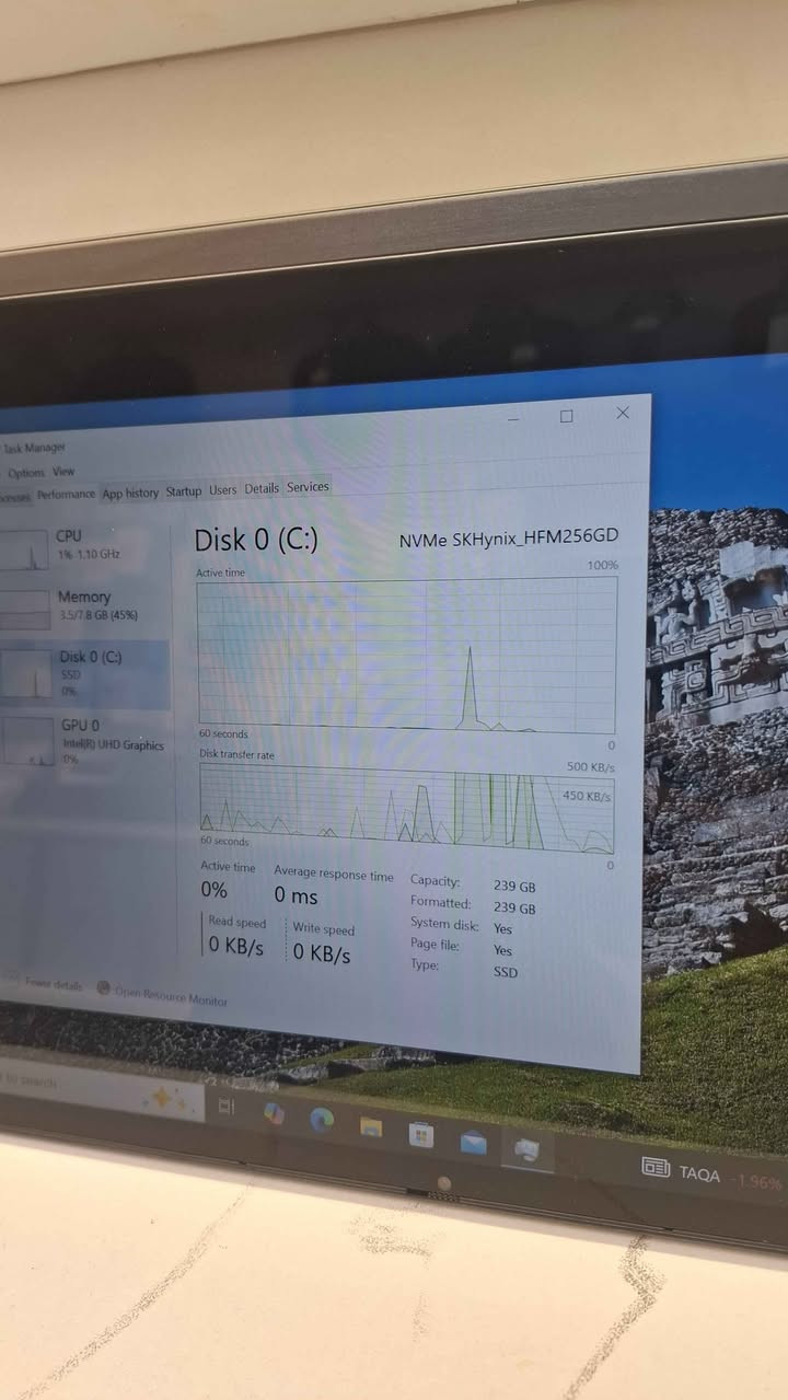 لاپتۆپێکی زۆر جوان و پاک و خاوێن کە دەبێتەوە ئایپاد 
بۆ کاری ئاسایی و مامۆستا و قوتابیان 
شتێکی زۆر تایبەت و ناوازە وەک و نوێ ماوەتەوە 
گەیاندنیش هەیە 🚕 
مواسەفاتی لە وێنەکە نیشان دراوە ✅ أربيل, العراق


**إذا كنت صاحب هذا الإعلان وتريد حذفه لأي سبب، رجاءا أرسل رسالة إلى الدعم الفني**