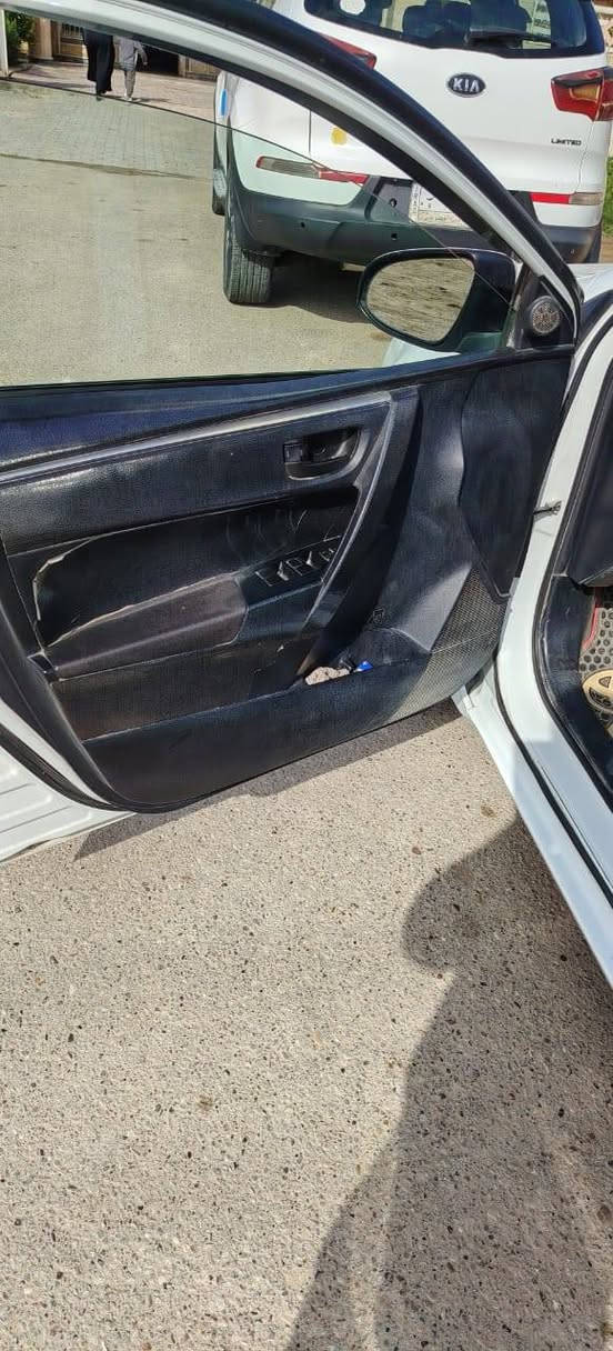 سلام عليكم شباب كورلا للبيع موديل 2016 سياره جاهزه من كل النواحي صدر تبريد تدفئه كهربائيات كلها بدون ايرباك حجر بيئه موجود سياره متعوب عليها المكان ديالى دور الزراعه السعر 122 وبيها مجال حك الجيه للمعلومات اكثر ***********
