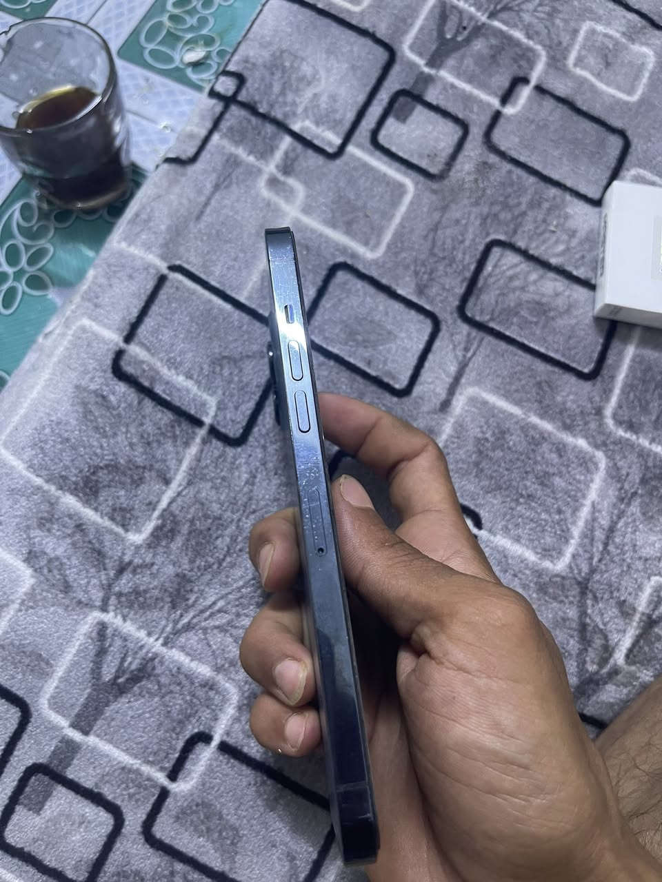 سلام عليكم 
آيفون 12 برو ماكس 256
AA شرق اوسط 
مكاني بغداد 
قيم وأخذ 
وتسابي *********** بس وتساب
