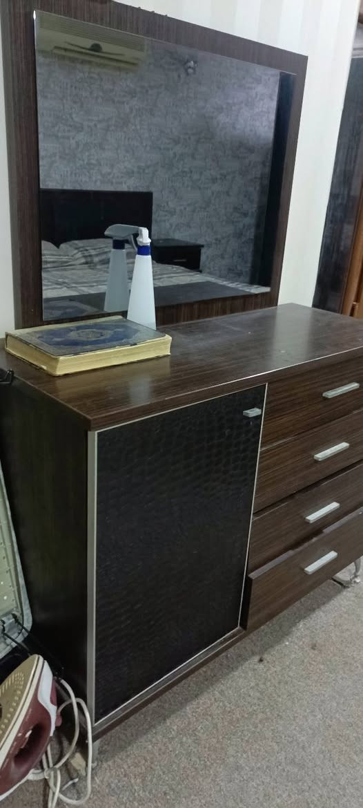 نوستنی تورکی6پارچە کامل دۆشەکی دەرەجەیەکی لەگەڵەلەسلێمانی سعری 200هەزار*********** السليمانية, العراق
