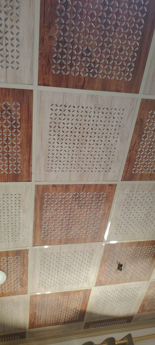 سقوف ثانوية بورك
جديد مبيه أي ضرر  الواضح. بالصور لونين كل غرفة لون النجف, العراق


**إذا كنت صاحب هذا الإعلان وتريد حذفه لأي سبب، رجاءا أرسل رسالة إلى الدعم الفني**