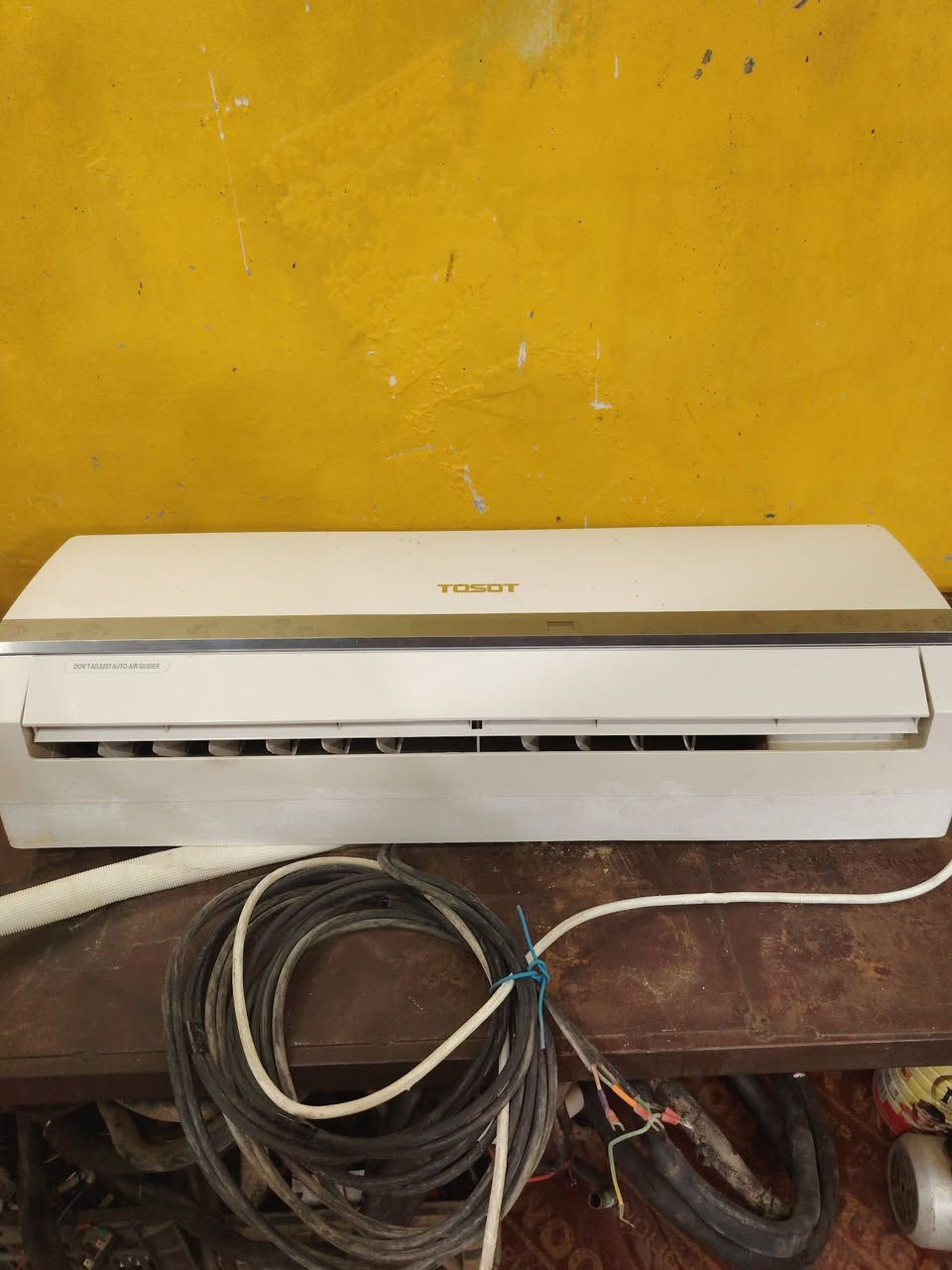 سبالت للبيع
توسوت ٢ طن
حافظ ٢طن شغال موسم واحد
توسوت واحد طن
***********
