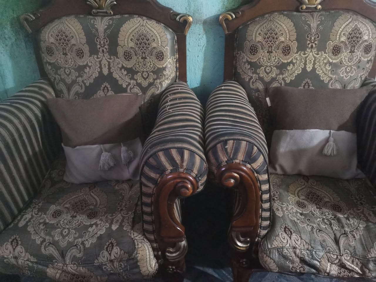 تحم ١٠ مقاعد نظيف وما بي شي لادوسه ولا شك مثل ما بصوره سعر ١٥٠ الف العلوان بغداد ماكو توصيل اليريده يراسل


**إذا كنت صاحب هذا الإعلان وتريد حذفه لأي سبب، رجاءا أرسل رسالة إلى الدعم الفني**