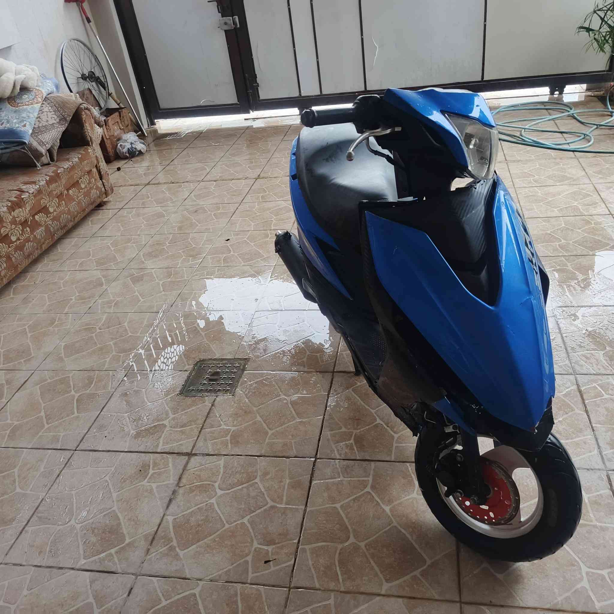 للبيع او مراوس 
دراجه ماكس عدله حديث 
موديل 24 جديده مابيها اي عيب نشاطط فولللل صالنصه fm
هندر يشتغل سلف مايشتغل كهربائيات كلها تشتغل


**إذا كنت صاحب هذا الإعلان وتريد حذفه لأي سبب، رجاءا أرسل رسالة إلى الدعم الفني**