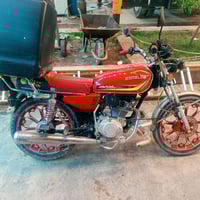 دراجه 5كير موديل 2024 طالعه 2025 دراجه كلش نضيفه  تعال شوف بعينك 07810...