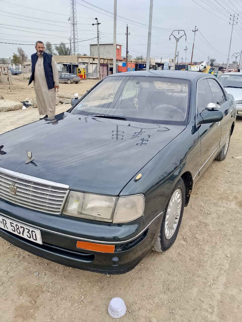 السلام عليكم كراون بطه متصل للبيع 
سياره خير من الله كامله من كلشي تبريد ثلج 
السيارة مكفوله من كص ونقل جثه سنويه بأسمي تحويل ثاني يوم 
مصبوغه صبغ عام جماليه فقط 
 
السعر. 55$ وبيها مجال
وهذا رقمي ما متواجد ع انترنت *********** بغداد, العراق
