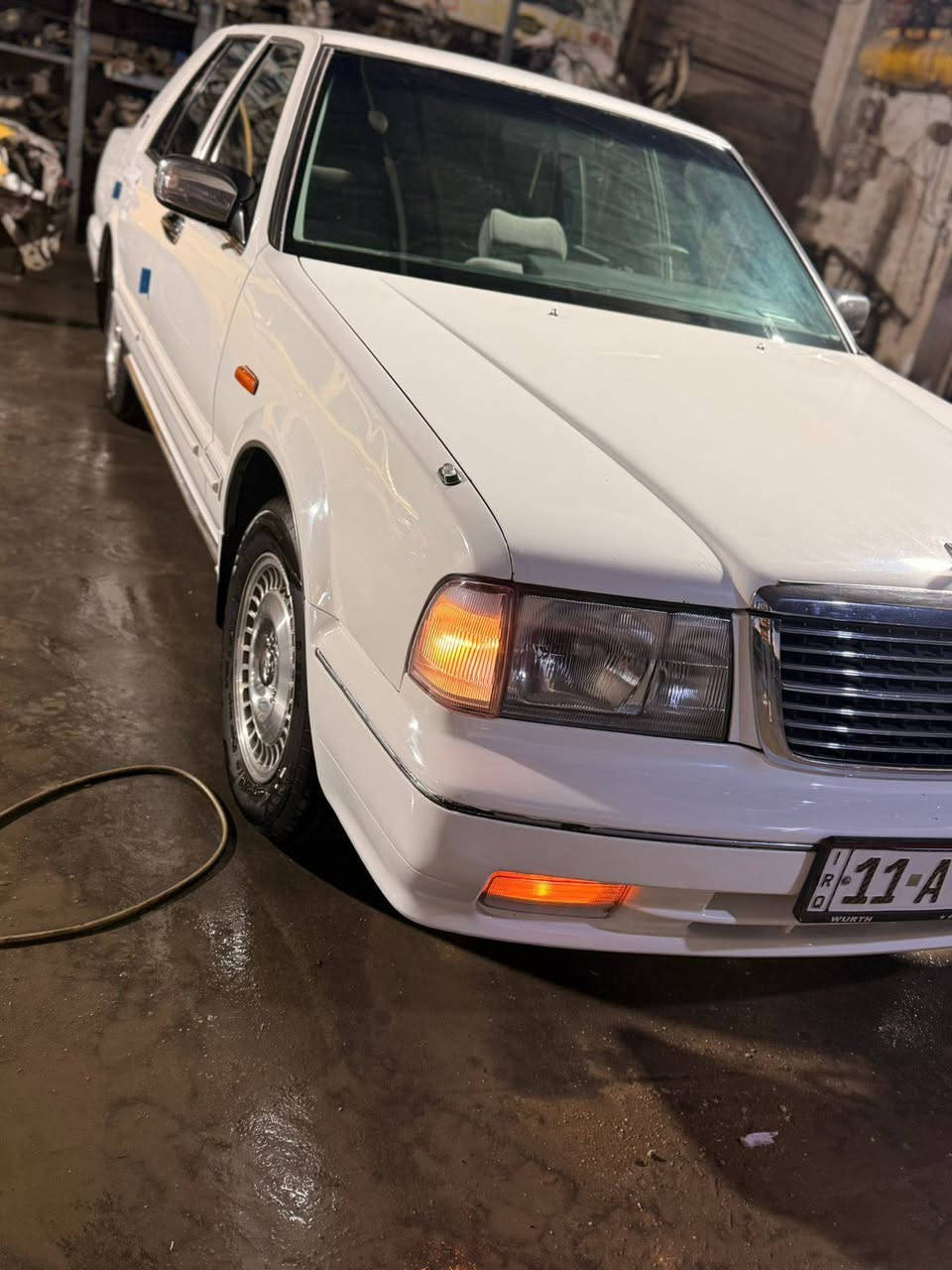 السلام عليكم نيسان سدرك موديل 2001رقم بغداد انكليزي صاعده هزه جديده مكينه كير حداديه كله مكفول سياره جديده مكفوله كفاله عامه ماشي 160 سياره وضع شركه تدفه تبريد كله شغال  للستفسار *********** الشراي بي خير ويدلل
