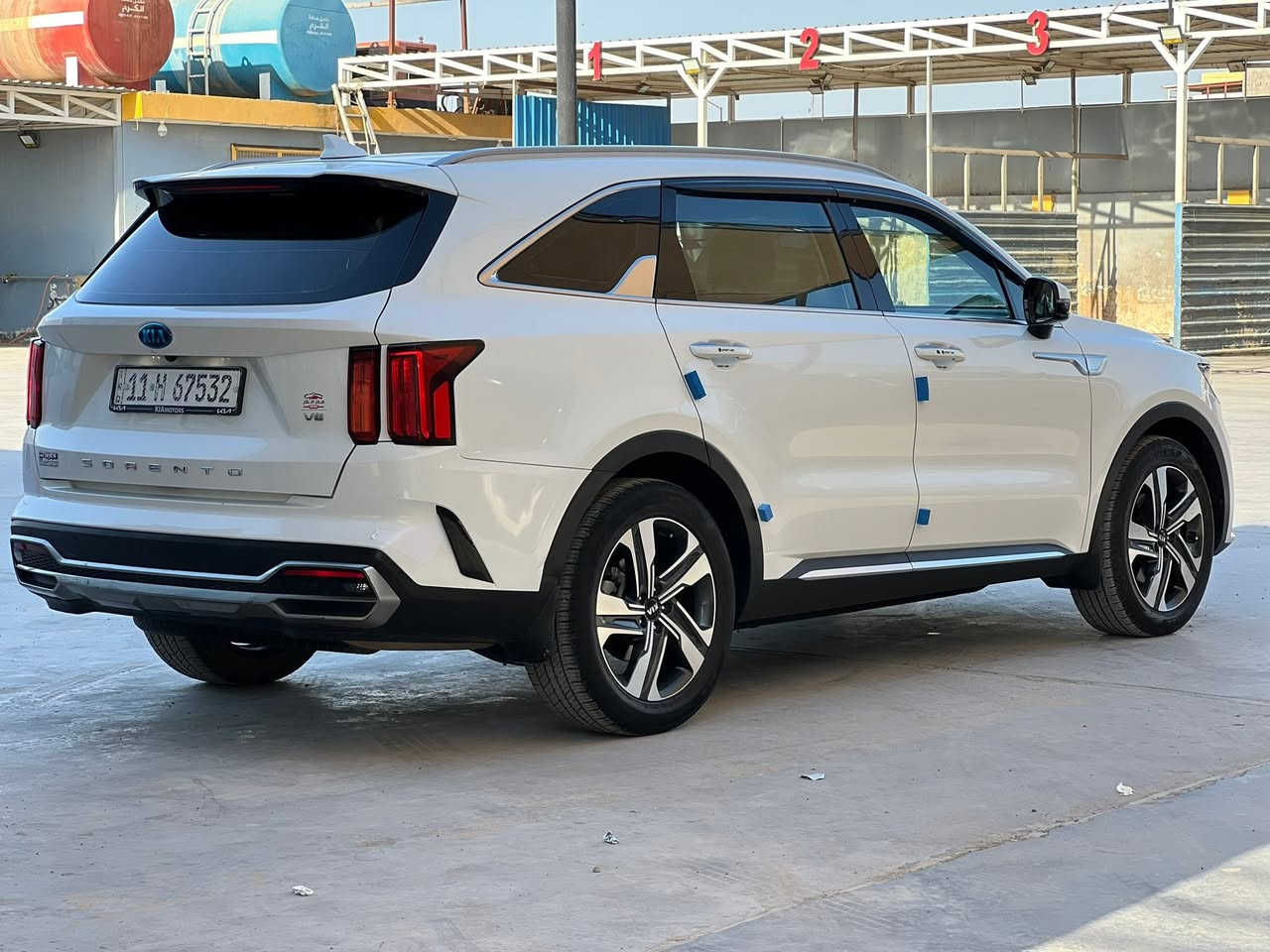 سورنتوا 2021 خليجي بغداد بسمي مشروع وطني 
المواصفات واضحة 6 سلندر 7 راكب 3 قطع تبريد 
ماشية 88 كم شاشة كبيرة كامرة دوارة حساسات 
بصمة أنظمة قيادة وباقي المواصفات معروفة 
السيارة جديدة ونظيفة وجاهزة وسعرهة مناسب 
وشكل السيارة مثل ماهوة بالصور كدامك جنطة وكشن كهرباء ولد امامي خلفي وحاجب 

كفالة عامة من كلشي السونار بالمنشور واسم رصعة بالواقع 
متشوف يعني بالعين المجردة متشوف شي ابد تجي وتشوف

السعر 247 وبيهة مجال مكاني الكوت مراوس ترهم
***********
***********
