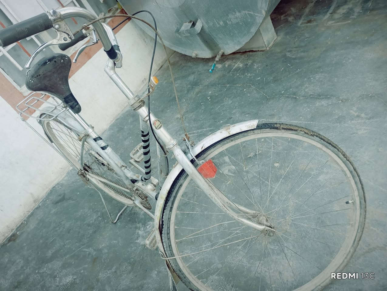 السلام عليكم باسكلات للبيع حجم 26 
سعر الاثنين 55وبيهة مجال عنوان طوز خورماتو قرب الجوبة القديمة رقم ***********
