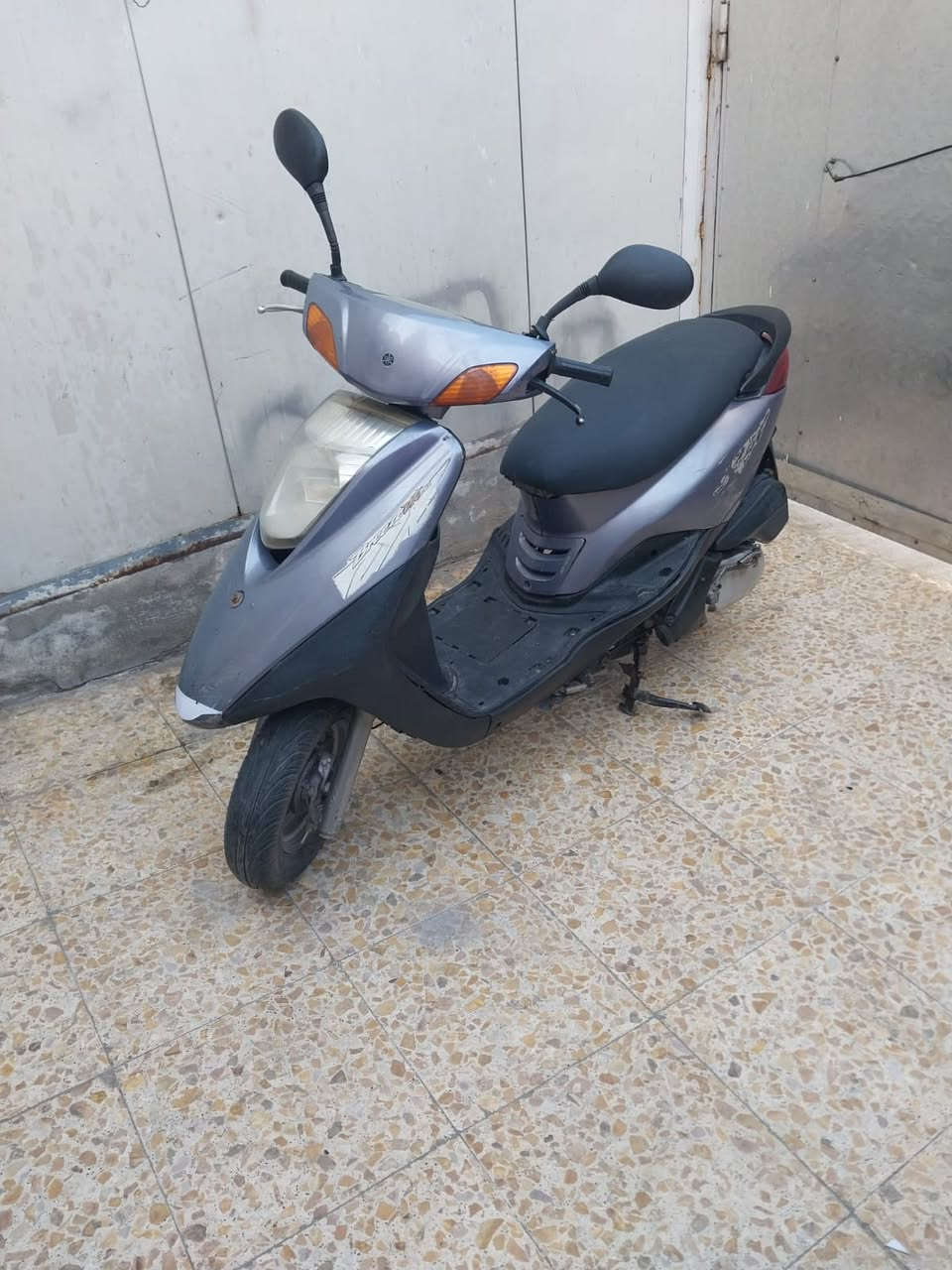 سلام عليكم للبيع بريز ياباني طافيه  امشي بيه وطفت مكينه مكفوله دير سلف ماتشتغل السعر ٣٧٥ مكان بغداد بلديات أوراق كامله كابريتر بلاد كفرات ختم واحد*********** نتصل خاص ماكو
