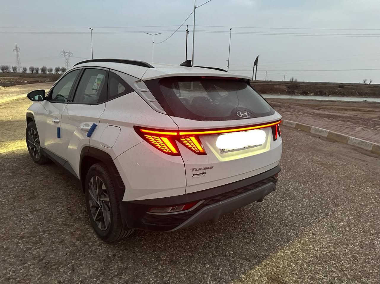 توسان 2023 خليجي فول مواصفات عده بنوراما رقم بغداد دولي 
سياره جديده وحله من الصور ترايها مال زيرو عنوان ميسان علي الشرقي 
***********
سعر 208 وبيه مجال
