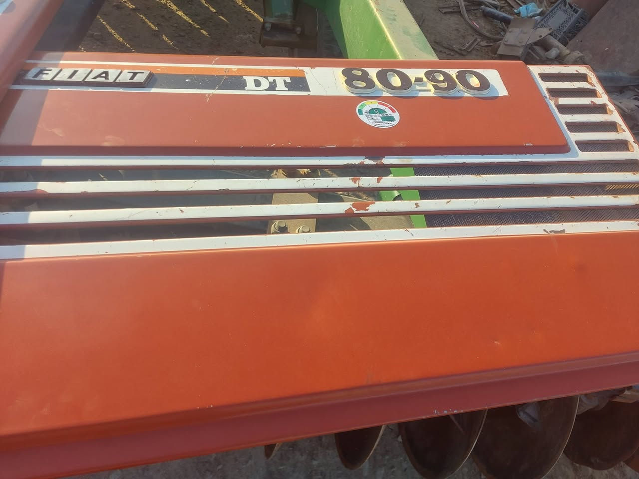 للبيع فيات حجم 80.90
كشف رقم تحويل نظيفه ومكفوله بيه صبغ 
السعر ٢٤ وبيه مجال
***********/*********** الزبيديه

