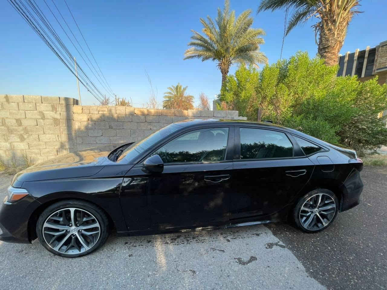هوندا سيفك سبورت 2025 رقم بغداد الإنكليزي باسمي هزه وسنويه 32 سياره بس بونيد صبغ بدون دواخل وبدون دعم بدون تبديل يعني شاصي والغود وحوظ بشرط السعر 170 وبيهه مجال بسيط الشراي مكاني الفلوجه *********** ***********
