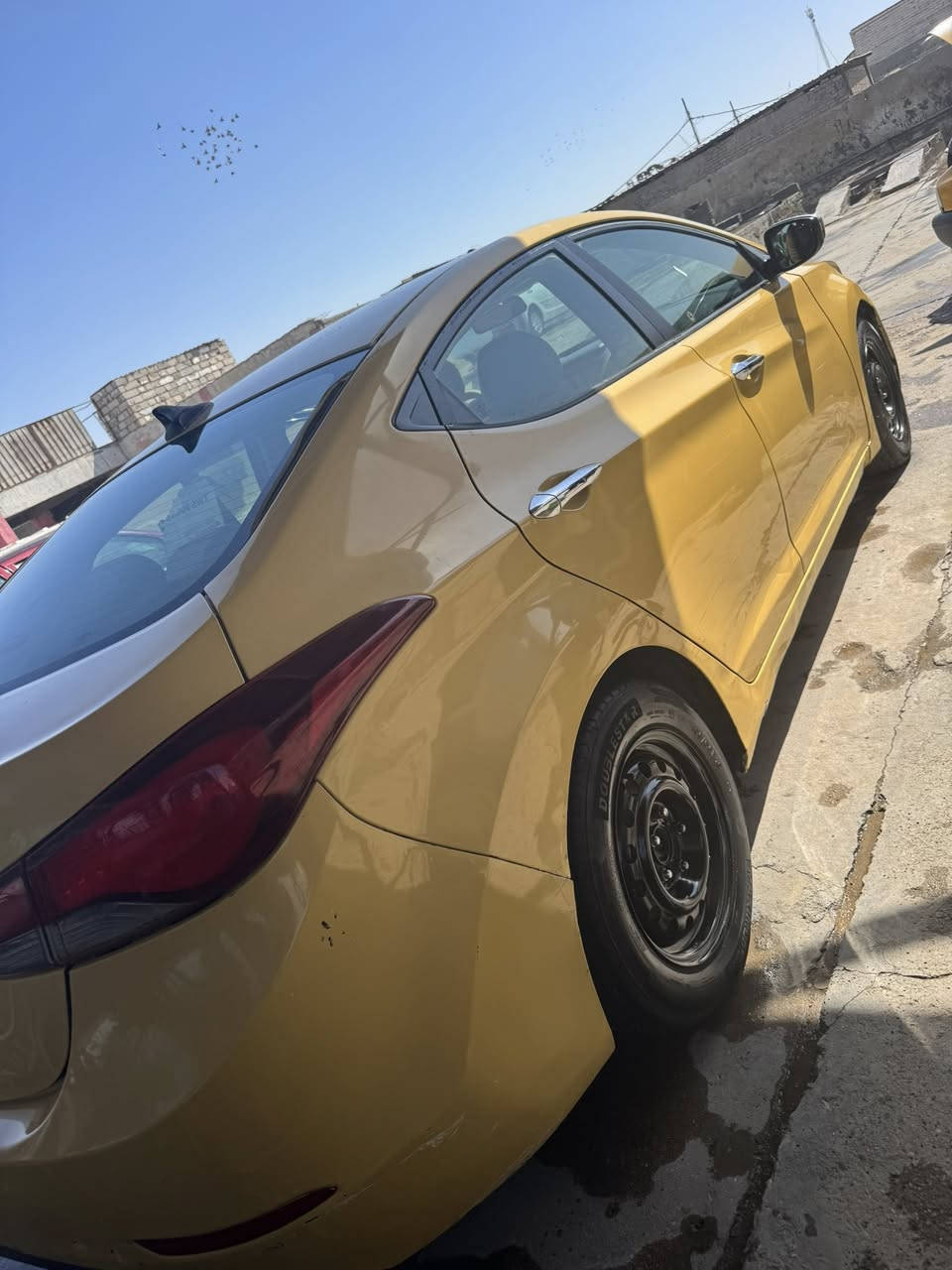 سلام عليكم النتراموديل14امريكي بيه بابين فقط مفتوحات وباقي كفاله سياره جاهزه من كلشي مكينه كير احداديه تخم تايرً رقم انكليزي بسمي بغداد مصفره هيه وغرامات مكاني دوانيه سعر 105 وبيه مجال قليل للستفسار ***********
