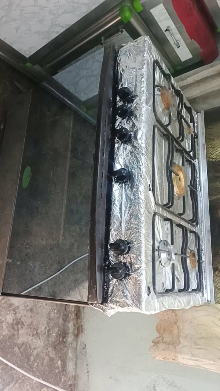 كاونتر قطعتين ب250 وبي مجال
طباخ كريازي شغال وع الفحص ب200
مكانها رمادي /5كيلو
@الجميع


**إذا كنت صاحب هذا الإعلان وتريد حذفه لأي سبب، رجاءا أرسل رسالة إلى الدعم الفني**