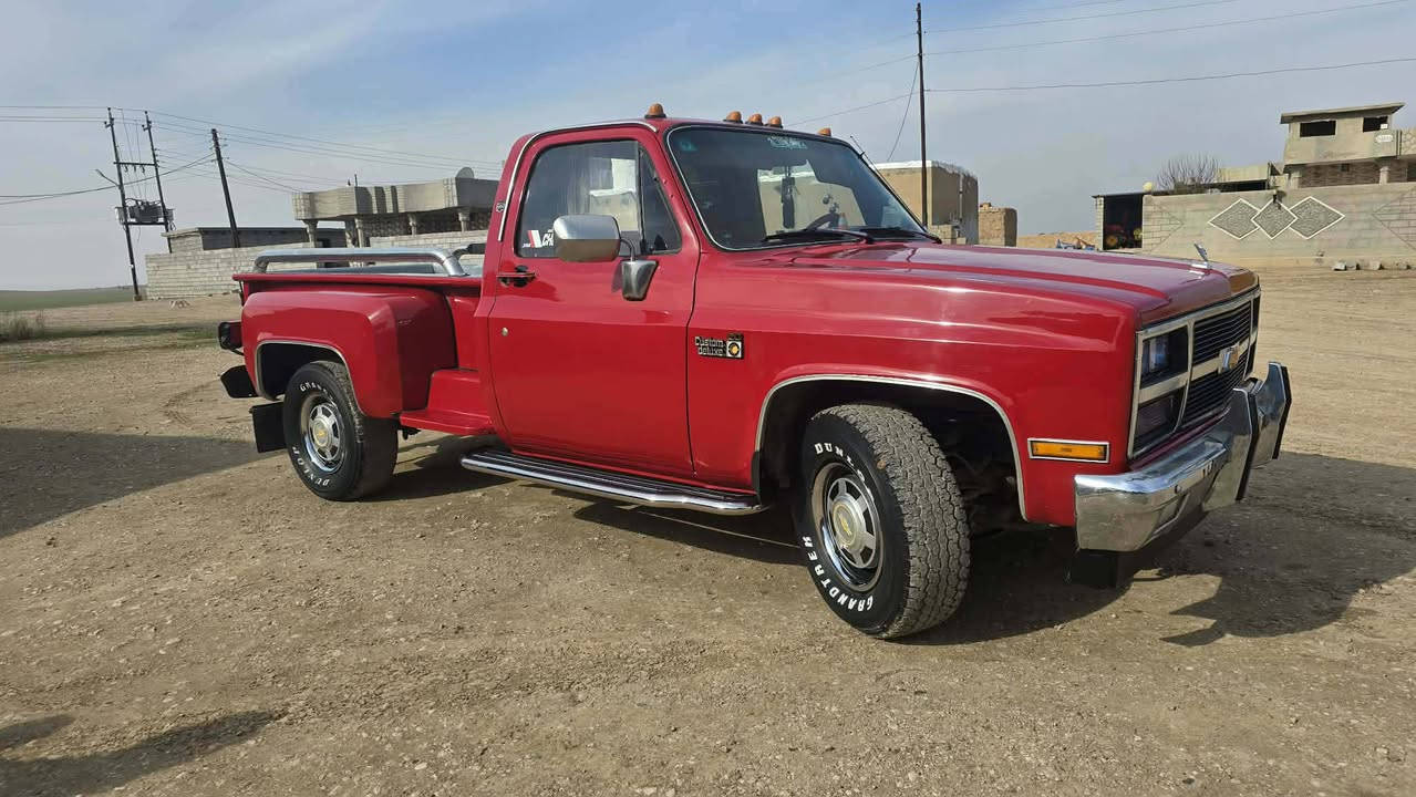 سلام عليكم شوفروليت موديل 82سنويه مشروع وطني لل29 بسمي لوحات دولي كود بنزين موجود سياره فول فول معمرة علا ايدي علا اخر حبايه محرك 6بلادي 3كير سياره بدون ضرر صبغ عام جماليه فقط سياره كلها بل شرط سعر 95وبيهة مجال مكاني كركوك الشراي يتصل***********
