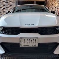 كيا K5 • ٢٠٢٢ • ضرر واضح