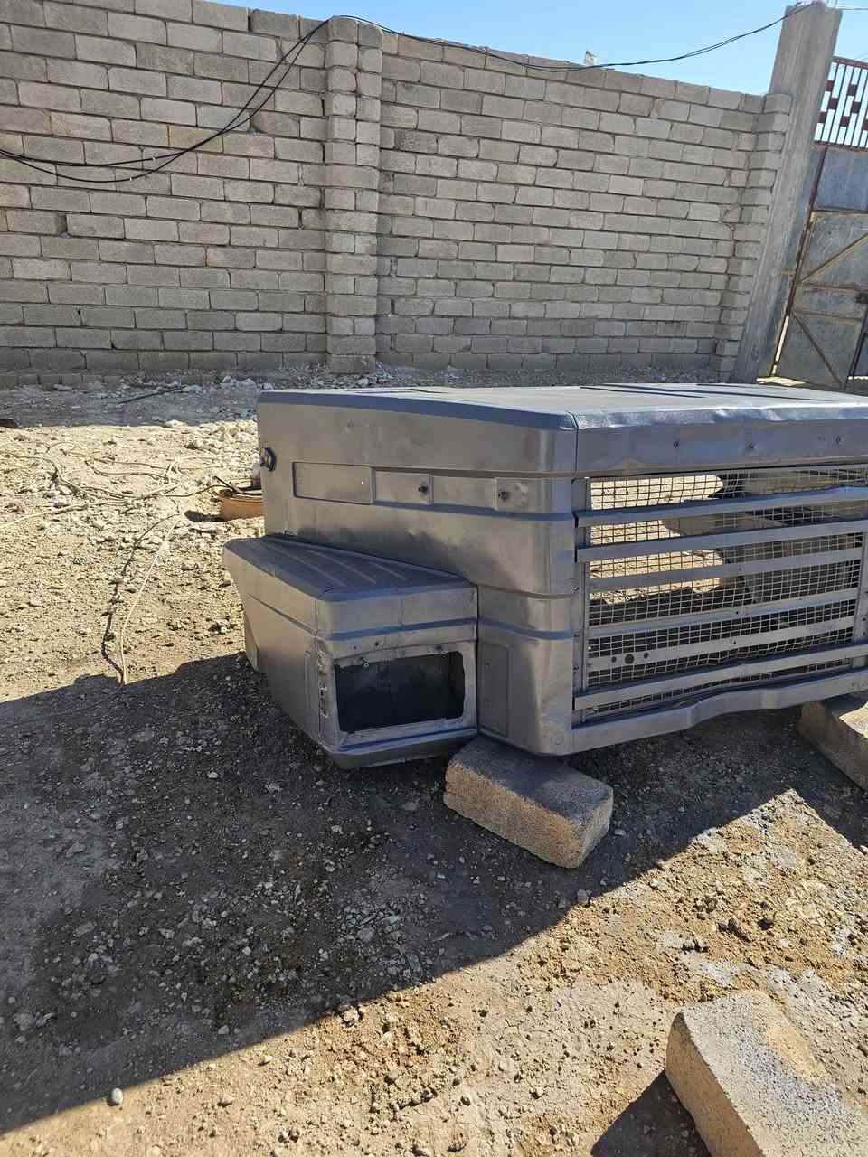 السلام عليكم لبيع بجم حديد مال سكانيا نضيف 
ستفسار عل رقم ***********
