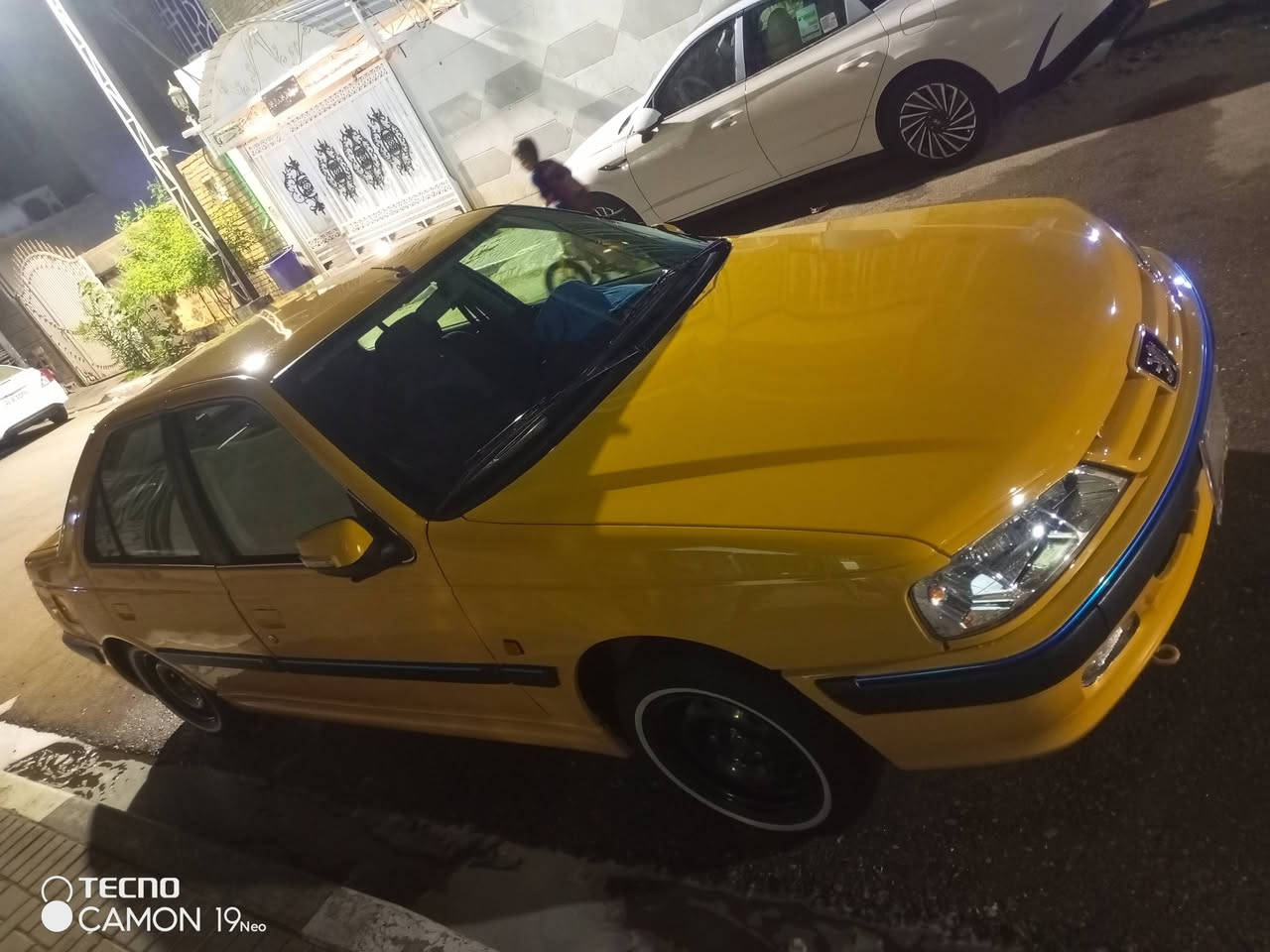 بيجو بارص مديل 2015 محرك اوكير جدد لاتنقيص ولا تبخير 
تخم تاير تبريد ثلج حداديه 100بل 100 
كهربائيات كلهه شقاله مسجل سماعات 4جدد 
سنويه ال2028 راعيهه يريد تحويل 
سياره جديده وترايك وين ماتريد 
بكاني بصره 
ماتواجد عل فيس 
السعر 45اوقابل لتفاوض 
***********

