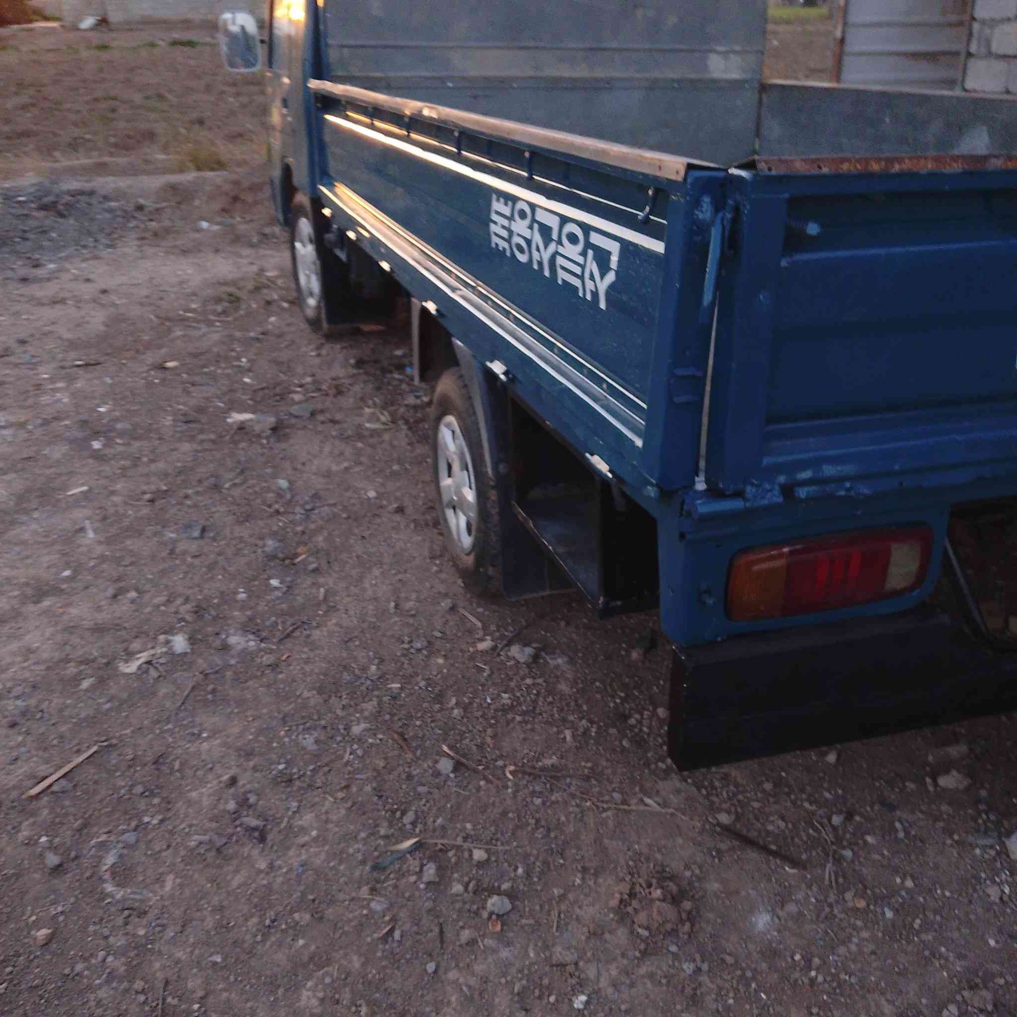 السلام عليكم كيه فونتيره ام عيون موديل ٢٠٠١رقم انبار دولي جديد بسمي مكفوله من كيرومحرك اكسن وشاصي تخم داير جديد مشط جديد سياره مال جناي سبعه جنكال صدر جديد شاصي مكفول كهربائيات شقاله كلهه سعر ٦٨بيهامجال قليل عنوان بغداد تاجي رقم موبايل ***********=***********=***********
