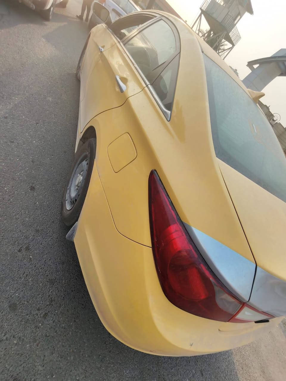 سوناتا موديل ٢٠١١ رقم ديالى مصفره هيئة وغرامات شرط التحويل محرك كير كله جاهز تدفئه تبريد شغاله تخم تاير جديد السعر ٨٩ بي مجال واذا عندك مراوس نزل شعندك والرزق ع الله ***********
