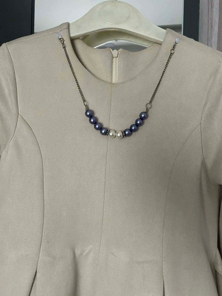 السلام عليكم 
ملبوس مرة وحدة اخذتو ب75
اريدو ب30 يلبس عمر 12 او13
متوفر توصيل محافظات


**إذا كنت صاحب هذا الإعلان وتريد حذفه لأي سبب، رجاءا أرسل رسالة إلى الدعم الفني**