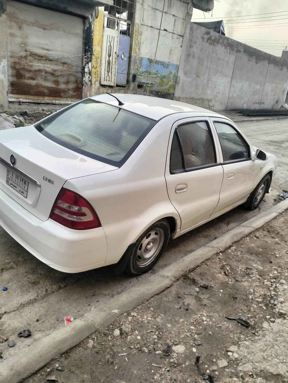 سلام عليكم سي كي للبيع الشرعي بلموصل شرط التحويل كلها شرط بس محرك بي صرف السعر 42 وبيها مجال للطيبين  الاتصال علئ رقم الهاتف  
***********
