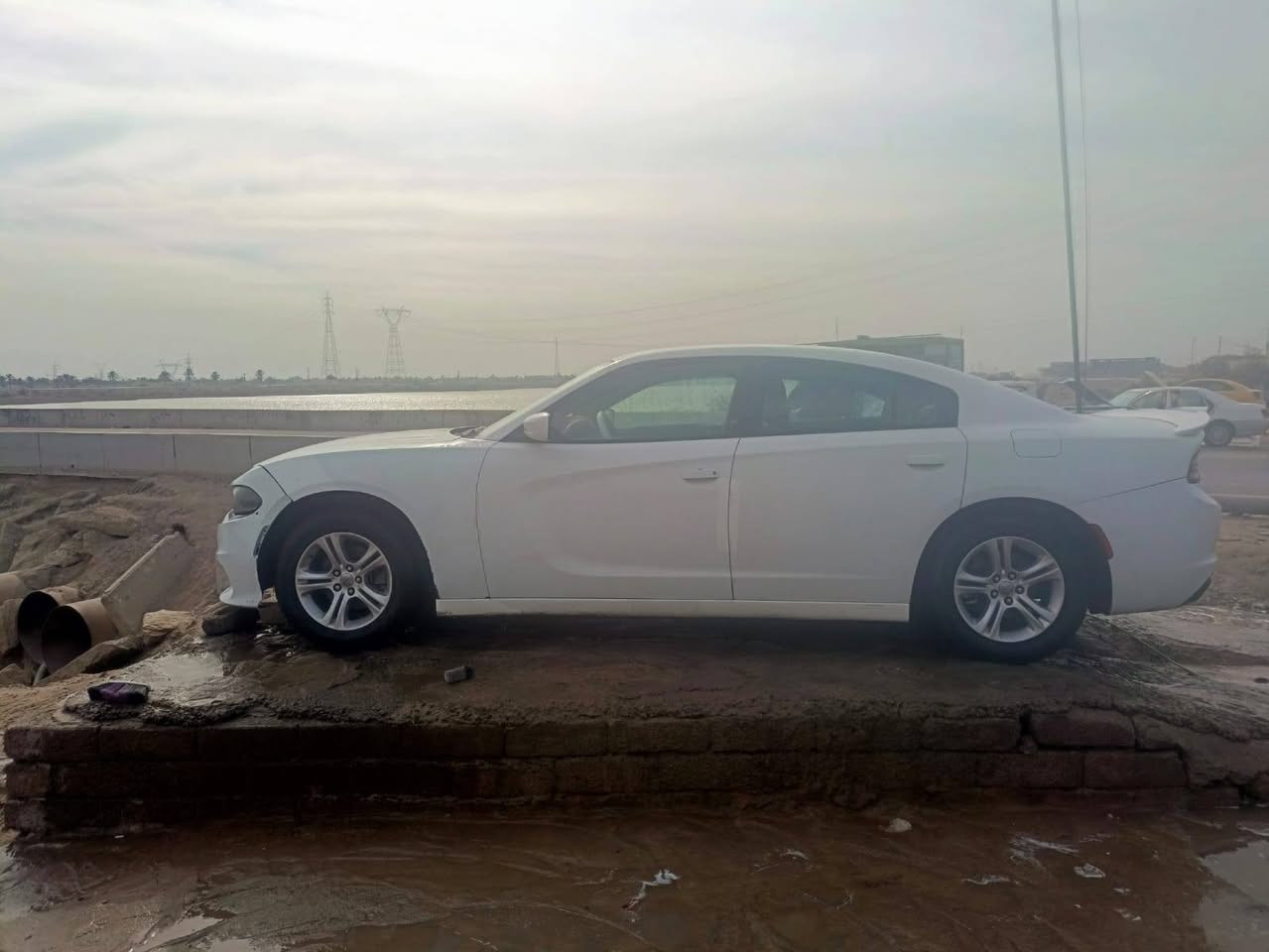 توكنه ع الله
جارجر موديل 2015رقم ذيقار أصل سنويه الغاية 28 تحويل 

كلشي موجود بل سونار ملاحظه حالين بيه خياسات بل تكمه يم باب صايق 

 رقم الاتصال *********** اسعر 140 قفل ملاحظه اروس بجارجر 20وفوك
