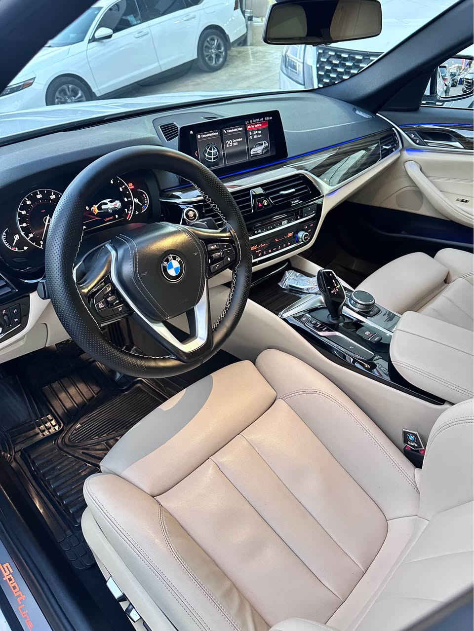 رقم السيارة : دهوك

موقع السيارة : دهوك 

نوع السيارة : BMW 530i 

موديل السيارة : 2019 

المسافة المقطوعة: 99 الف ميل 

مواصفات:

بصمة تشغيل 

بصمة ابواب 4 دخول ذكي 

كراسي بيجي جلد كامل 

دشبول والابواب مطعم بفورميك 

كراسي تدفئة وكهربائية وخزن وضعيات 

صندوك كهربائي 

فتحة سقف 

رادار خروج عن المسار 

رادار نقطة عمياء مري 

ستيرن كهربائي 

شفتات ستيرن 

مودات قيادة سبورت نورمال ايكو 

نظام الاوتو ستوب 

نظام الاوتو هولد 

مرايات كهربائيه 

حساسات اماميه خلفيه 

تبريد مركزي قطعتين 

ملاحظات: سيارة كلين داخله شبر جاملغ خلفي كلير + BDR بسيط سيارة جديدة وسعر مناسب 🔥

للأستفسار :

***********

*********** دهوك, العراق
