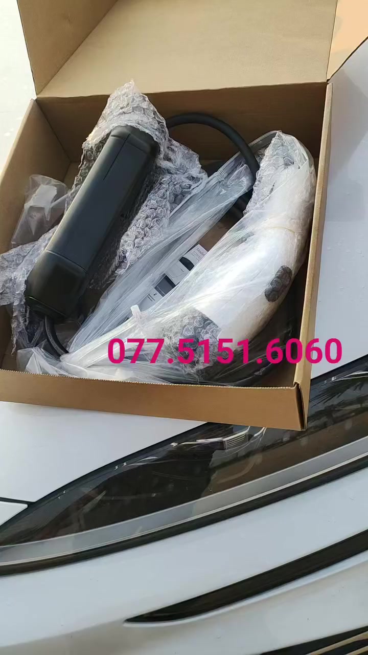 شاحنة سريع
يعمل على كل موديلات سيارات BYD 
077.5151.6060

سيل 05
دستروير 
جين بلاس 
جين L
سونك بلاس 
سونك برو 
سي ليون 
سيل 06 
سيل 7

مميزات الشاحن

 سمارت 16 امبير مفلتر  
🔸شاشة ذكية لعرض الفولتية والامبيرية والقدرة ودرجة حرارة البطارية 
🔸 ميحتاج ايرث  
🔸امبيرية متغيرة قابلة للتحكم من 6- 16 A
🔸شحن سريع بغضون  -2ساعة  يفول البطارية 
🔸امكانية ربط الشاحن بالواي فاي مع  تطبيق موبايل لمراقبة الشحن 
🟩السعر : 175 بعد العرض 
مع ضمان 5 شهور

 ( بشرط ترسلنا صورة او فديو انك رابط الشاحن على سويج حجري 16 امبير فما فوق )

للحجز والطلب  077.5151.6060


**إذا كنت صاحب هذا الإعلان وتريد حذفه لأي سبب، رجاءا أرسل رسالة إلى الدعم الفني**