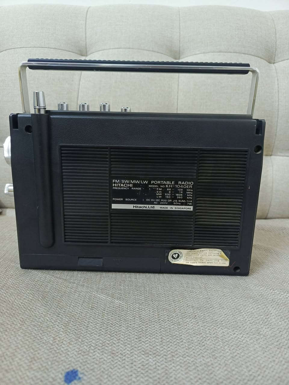 راديو هيتاشي سنغافوري كله شغال وبلادي مامفتوح برغي بي نظافه 90%اخوان وضحت كلشي بالصور السعر 40


**إذا كنت صاحب هذا الإعلان وتريد حذفه لأي سبب، رجاءا أرسل رسالة إلى الدعم الفني**