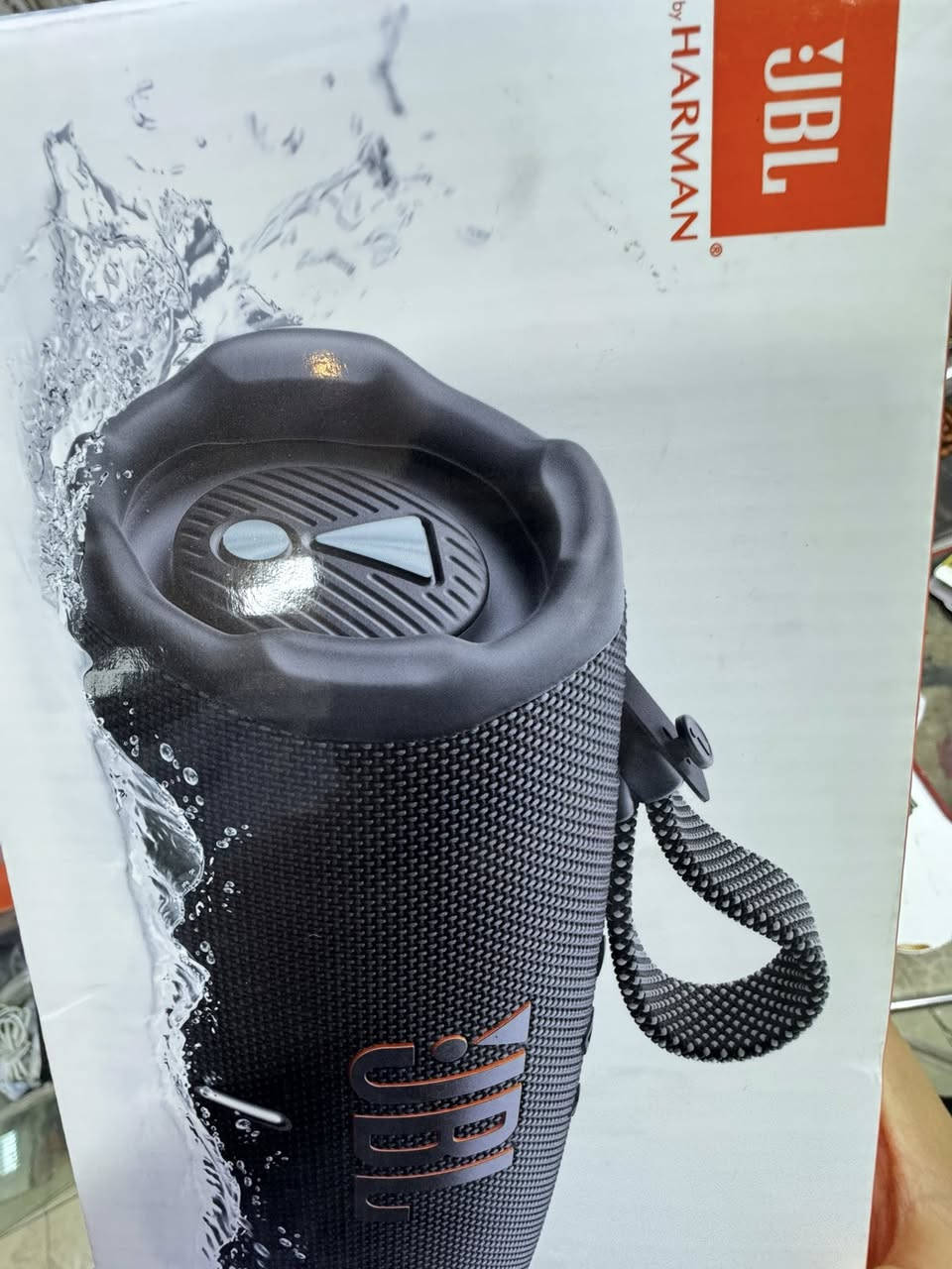 ‏Jbl charge6  اصلي وكالة المتاجر الثلاثة ضمان
نظافة 100./. استعمال جدا جدا قليل وتاريخ وصل الشراء موجود ... للبيع  او مراوس مع xtreme4 مكاني كربلاء المقدسة


**إذا كنت صاحب هذا الإعلان وتريد حذفه لأي سبب، رجاءا أرسل رسالة إلى الدعم الفني**