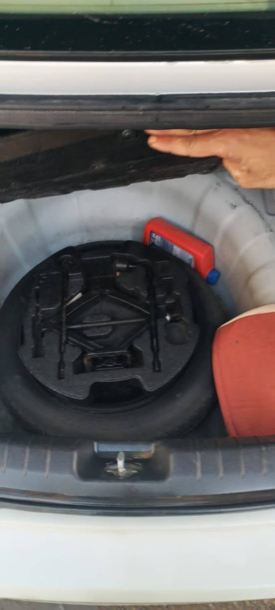 النترا 2018وارد امريكي بيها ٣قطع صبغ السيارة بصمة فتحة كشنات تدفئة اشارة عمياء شاشة بلاد كامرة دوارة داخل بيجي نضام الايكو والسبورت الاتصال ***********
