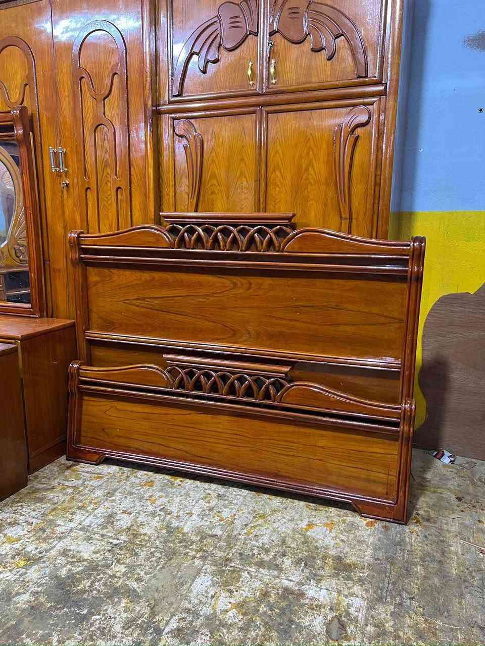 ارخص الاسعار تخفيضات    يم حجي سجاد غرفه ام 5 طابقين تزكام درجه اولى داخل وخارج صاج ضهر جرجوبه جربايه زان
كوت حي جهاد زويرجات مراسله او اتصال تدلل 
***********
