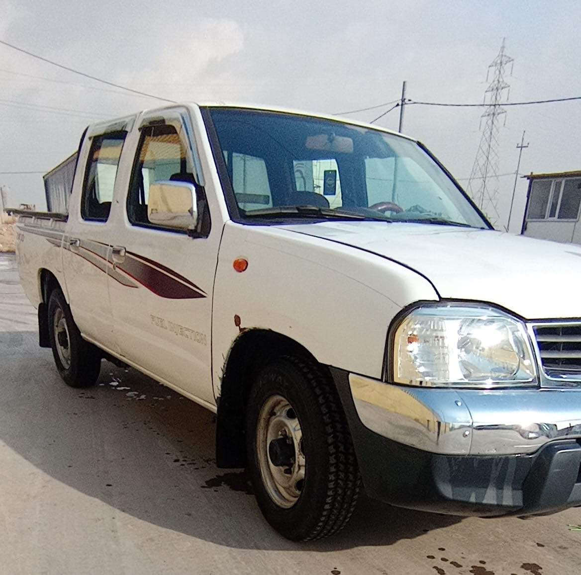 نیسان ٢٠٠٩ی یابانی پێنج پارچە و نیوەی سەخفی سبوغ بەڵام بە عام دەفرۆشین پێشی و شانسی و گێڕ و مەکینە بێ عەیبە و بەشەرتە، سەنەوی لە ٢٠١٨وە بەسەرچووە.
سعر ٩٦ وەرەقە 
ژ.م *********** أربيل, العراق
