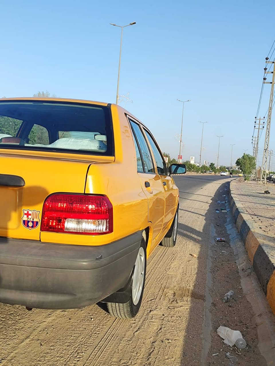 السلام عليكم
سايبا موديل 2022 بيها الجاملغ الامامي مبدل والجاملغ الخلفي بارد اثر دحجه سياره جاهزه مكينه كير حداديه تخم تاير تبريد سياره بأسمي تحويل ثاني يوم 
للأتصال ***********
السعر 48 وبيها مجال 
عنوانها ديوانيه مركز

