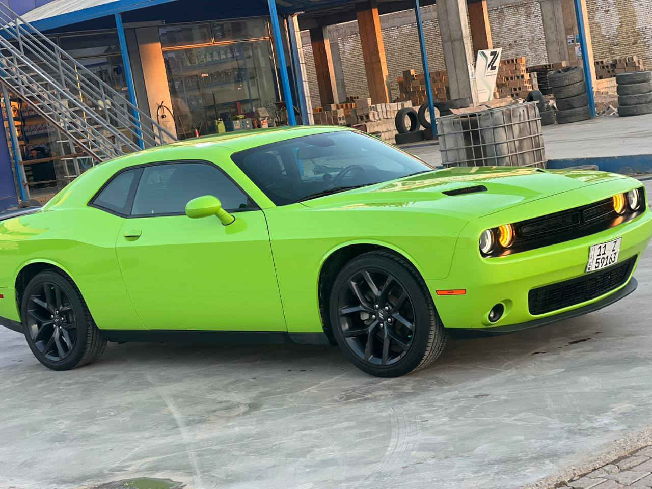 جالنجر موديل 2023 كفالة 
عامة ضربتهة كبالك بدون ايرباك غرفة كلش حلوة سيارة كلش نضيفة للاستفسار الاتصال على الرقم ***********
