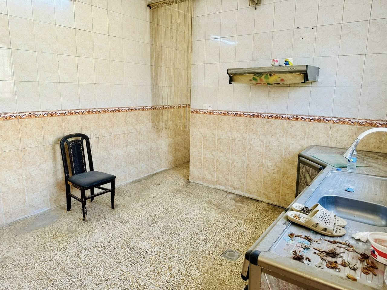 دار للايجار
حي الصديق شارع البان شلاوي

مساحه 200 م

طابق واحد غرفتين نوم+هول+استقبال+صحيات+كراج+بيتونه+

مخزن 

للاستفسار خاص او على الارقام

***********

***********

متوفر واتساب
