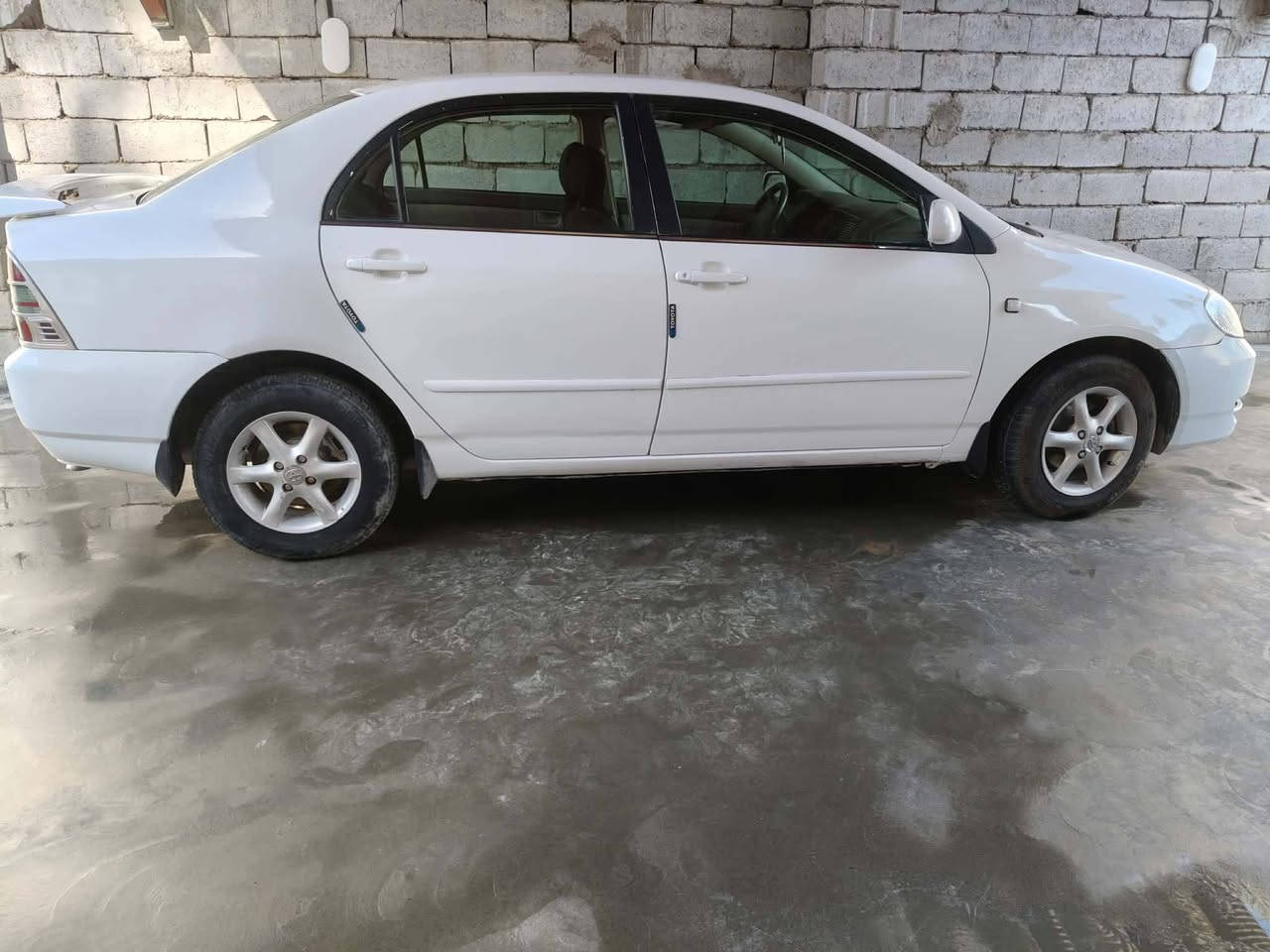 السلام عليكم كورلا بيكاتشو 2001 محرك 1600 السعر 64 وبيه مجال رقم بغداد تبريد شغال مكان السيارة بغداد ***********

