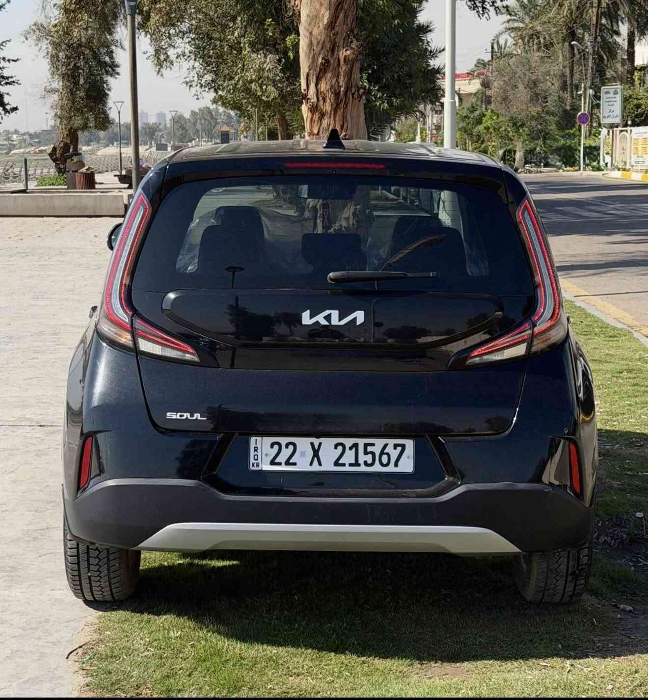 للبيع فقط بدون مراوس
كيا صول الشكل الجديد موديل 2023 
ترقيم جديد اربيل بسم شركة
 تحويل لو وكاله مضمون بضمانتي
حادث دعاميه فقط وشبر بارد بحافة البنيد  سياره كلين بدون صبغ بدون ايرباك 
سيارة جديدة كولش بدون اي نقص 
ماشيه 63 ألف مشي امريكا فقط
مواصفات 
شاشة الكتروني ديجتل 
محرك 2000 دوش 
رادار امامي 
رادار جانبي بلمري
رادار خلفي
هيترات كشنات وستيرن
شحن واير ليس
لايت لد وزنن 3 عدسات
بكلايت لد
مانع انزلاق
نظام نقطة عمياء 
كروز مثبت سرعة
شاشه كبيرة كار بلي 
كامرة دوارة 
تحديد مسار / قيادة ذاتية 
توقف ذاتي  / تنبيه مسار
اشارة ترحيب / اطفاء ذاتي 
تحكم جهتين ستيرين
حساس اطارات 
3 وضعيات قياده
‏ SPORT-SMART-NORMAL
--------------------------
سعر مناسب 158 وبيهة مجال بسيط 
مكان السيارة بغداد العطيفيه
للأستفسار ***********
