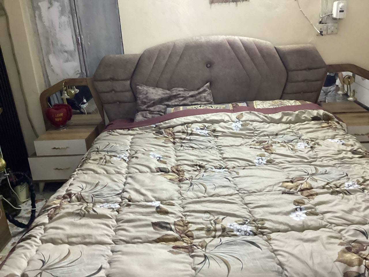 غرفه تركي عشر قطع جديده للبيع السعر ٧٠٠


**إذا كنت صاحب هذا الإعلان وتريد حذفه لأي سبب، رجاءا أرسل رسالة إلى الدعم الفني**