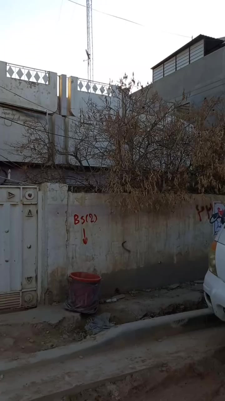 السلام عليكم عقار للبيع
الموقع / حله/ حي الإمام قرب مجسر الثورة

سعر المتر 1650 مليون وستمائة وخمسون وقابل للتفاوض 

للاستفار الاتصال على الرقم 

***********
