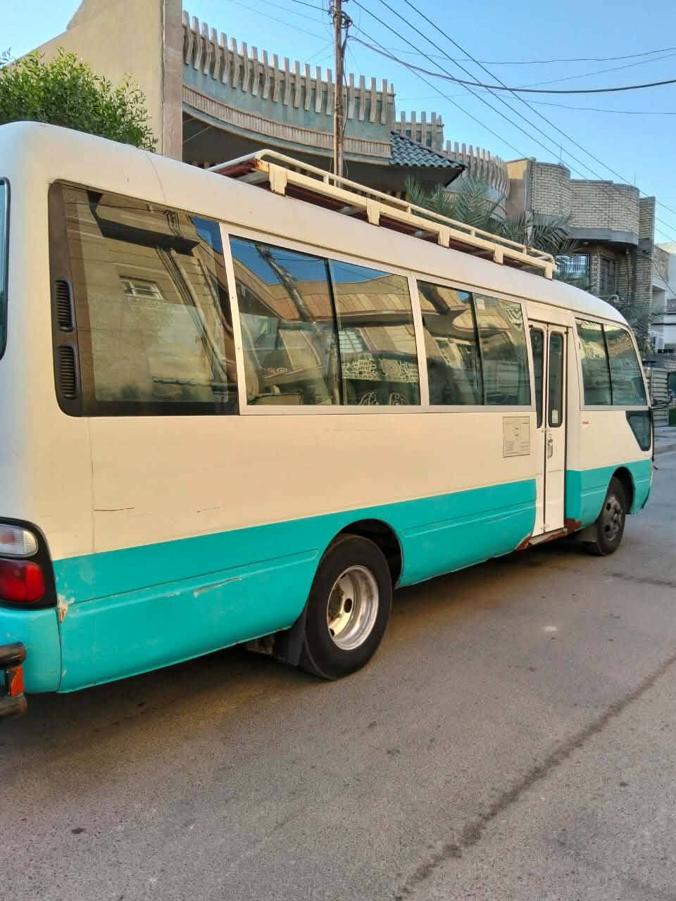 للبيع كوستر موديل 2006 رقم بصره انكليزي بسمي مكينه وكير وتبريد خير من الله تخم تاير ياباني غرامات وهيئة مصفره السعر 200 وبيه مجال مكاني بغداد البياع شراي يتصل على الرقم ويدلل ***********
