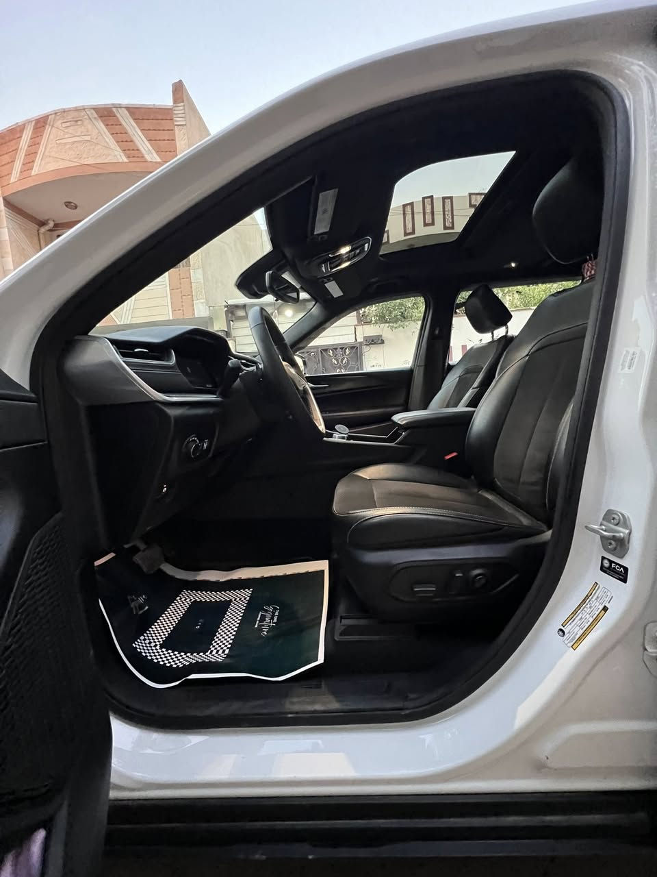 2024 JEEP GRAND CHEROKEE BLACK EDITION
((((كلين تايتل كفاله عامه ))))

        

                        (( رقم مميز ))

    

اللون :- white 

الموديل :- 2024 

سعة المحرك :- V6  3.6L

المسافه المقطوعه :-  19300 km

عدد المقاعد :- 7    مقاعد 

مواصفات السيارة :-    altitude  

                          

      👇👇 👇

      #الإضافات 👇

* شاشه 

*  وَيْل 18
  ￼
*  بصمه

* كاربلي اوتو اندوريد

*ثلاث قطع تبريد
 
*نقطه عمياء 

* اشاره بالمرايا 

* كير ماوس

* باب خلفي كهرباء

* حساس خلفي

* كراسي السائق كهرباء 

* هاند بريك كهرباء

* قياده ذاتيه

*تحديد مسار

*شفتات كير بالستيرن

* تحكم سرعه 

* تحكم مسجل  

* حمالة سقف

* رادار أمامي وخلفي  

* فرش جلد مع كنتاره 

*  فتحة سقف 

* تدفئه  المقاعد

السعر 35 الف قابل للتفاوض 

السياره كتاب شهداء بأسم والدي 

مكان السياره بغداد سبع ابكار 

***********

